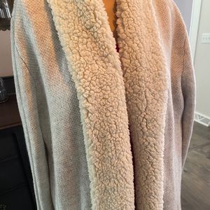 Women’s wrap sweater